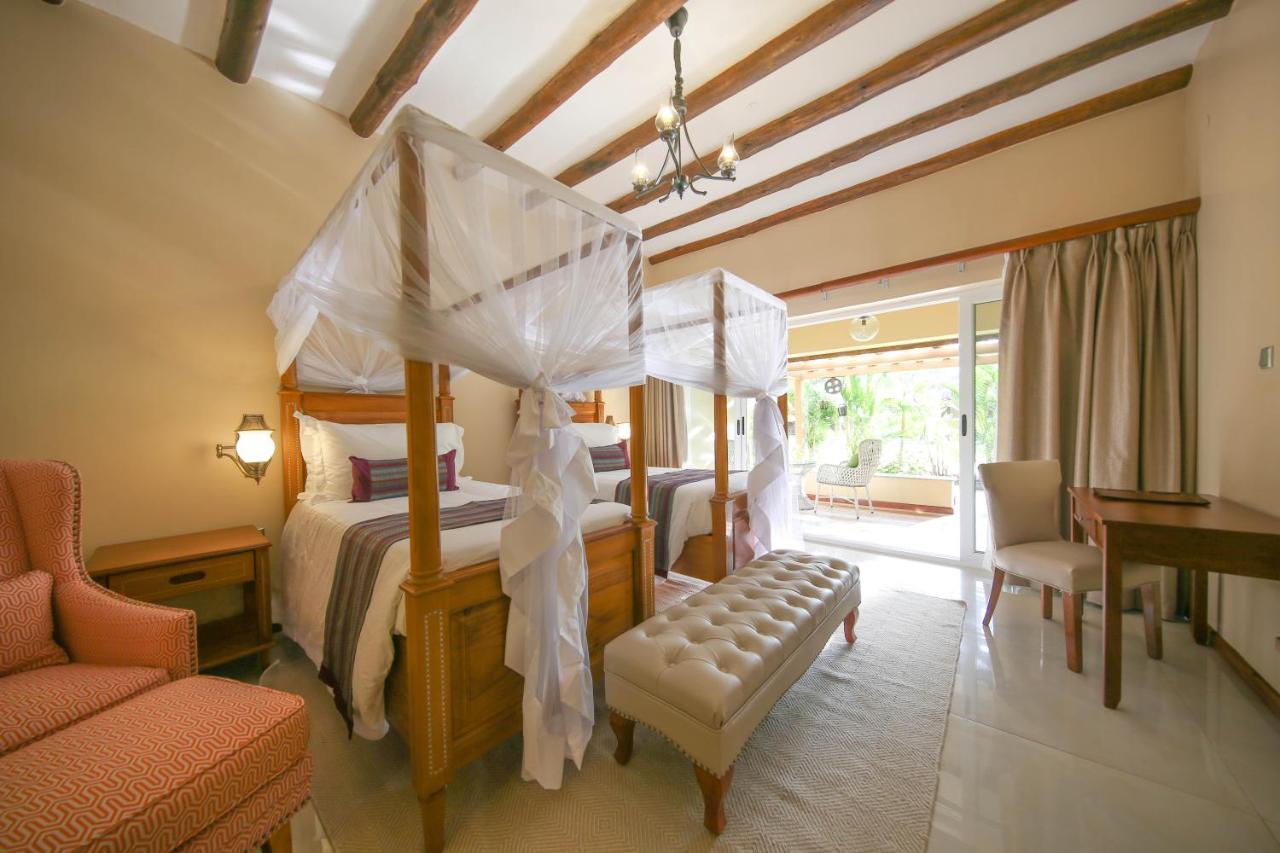 אנטבה No 5 Boutique Hotel Limited מראה חיצוני תמונה